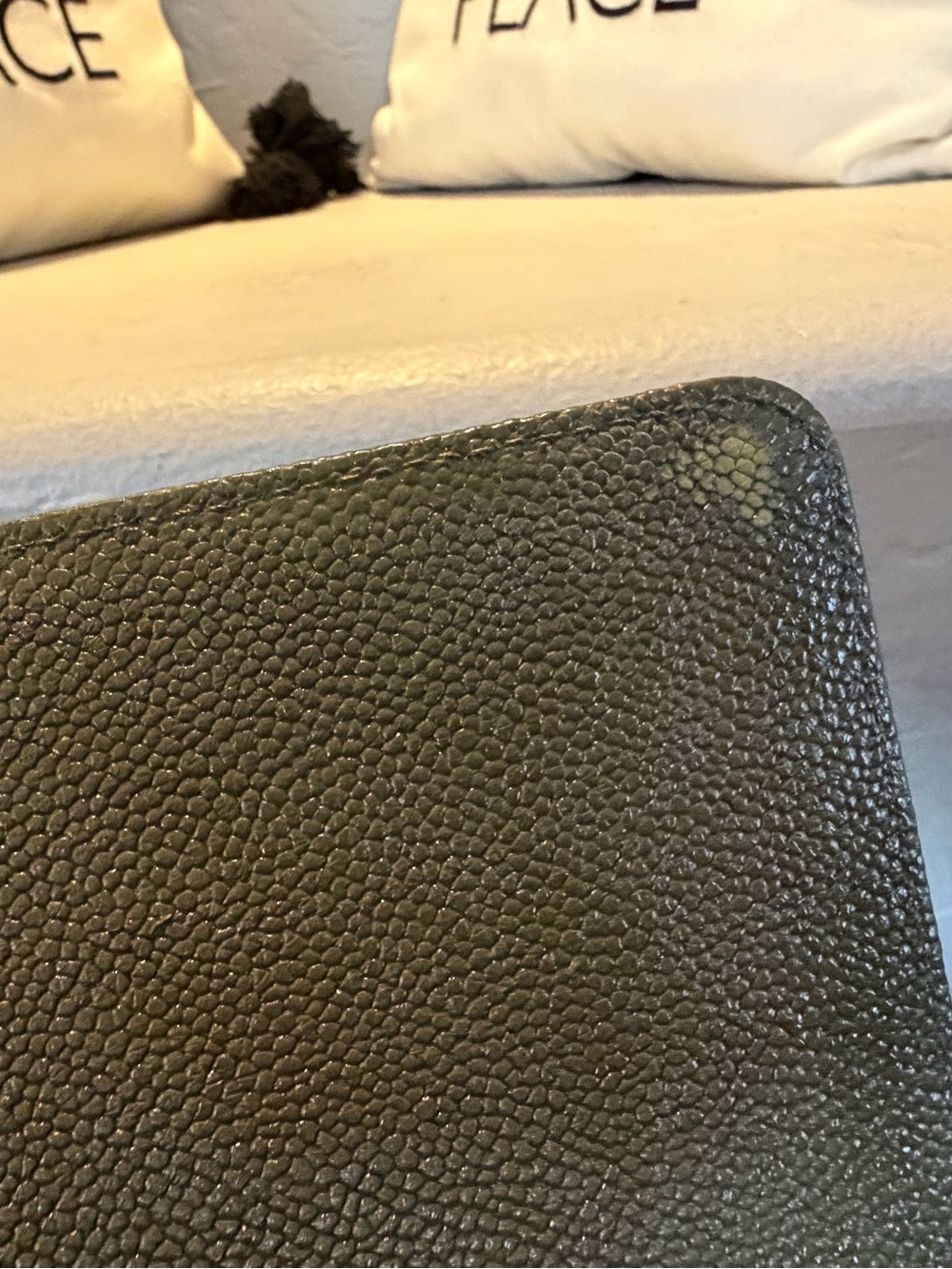 INSPIRED Quilted Bag with Convertible Chain Straps - Picture 5 of 13